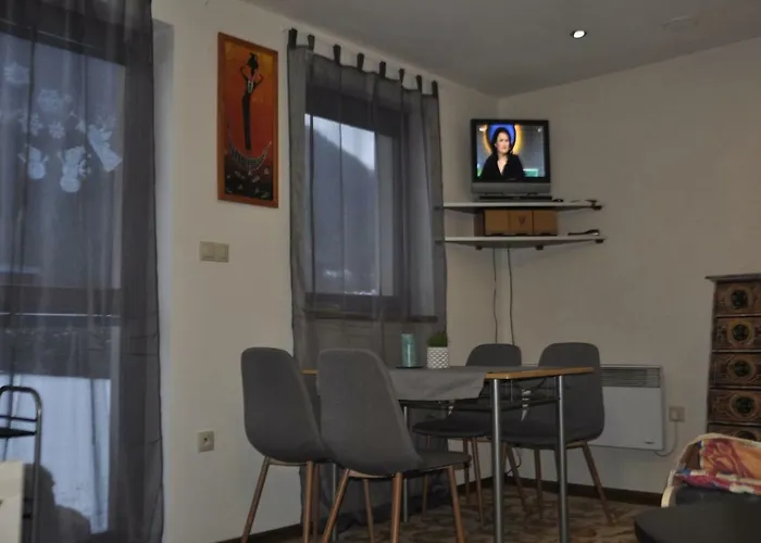 Lovely & Luxury Apartment *