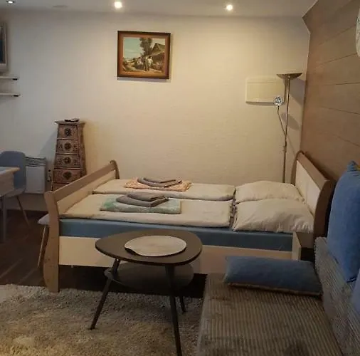 Lovely & Luxury Belá